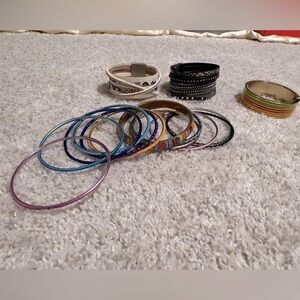 Multicolor Bangle bracelets and 3 different clasp bracelets
